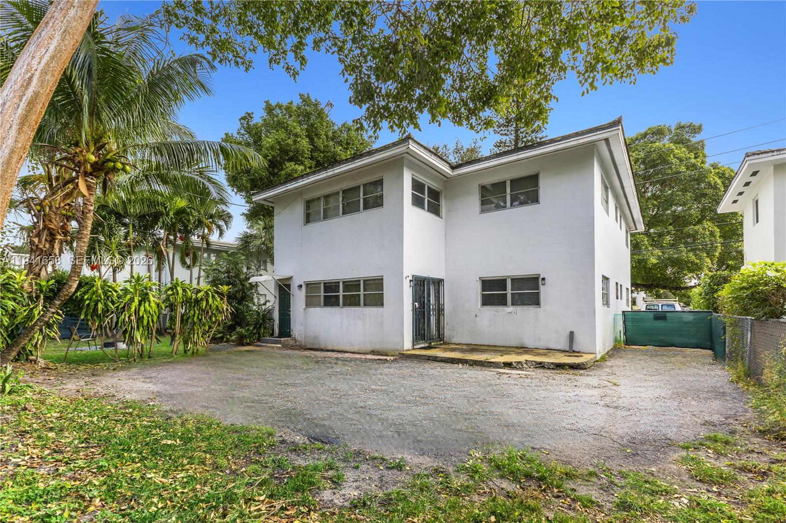 325 Bird Rd Coral Gables, FL 33146