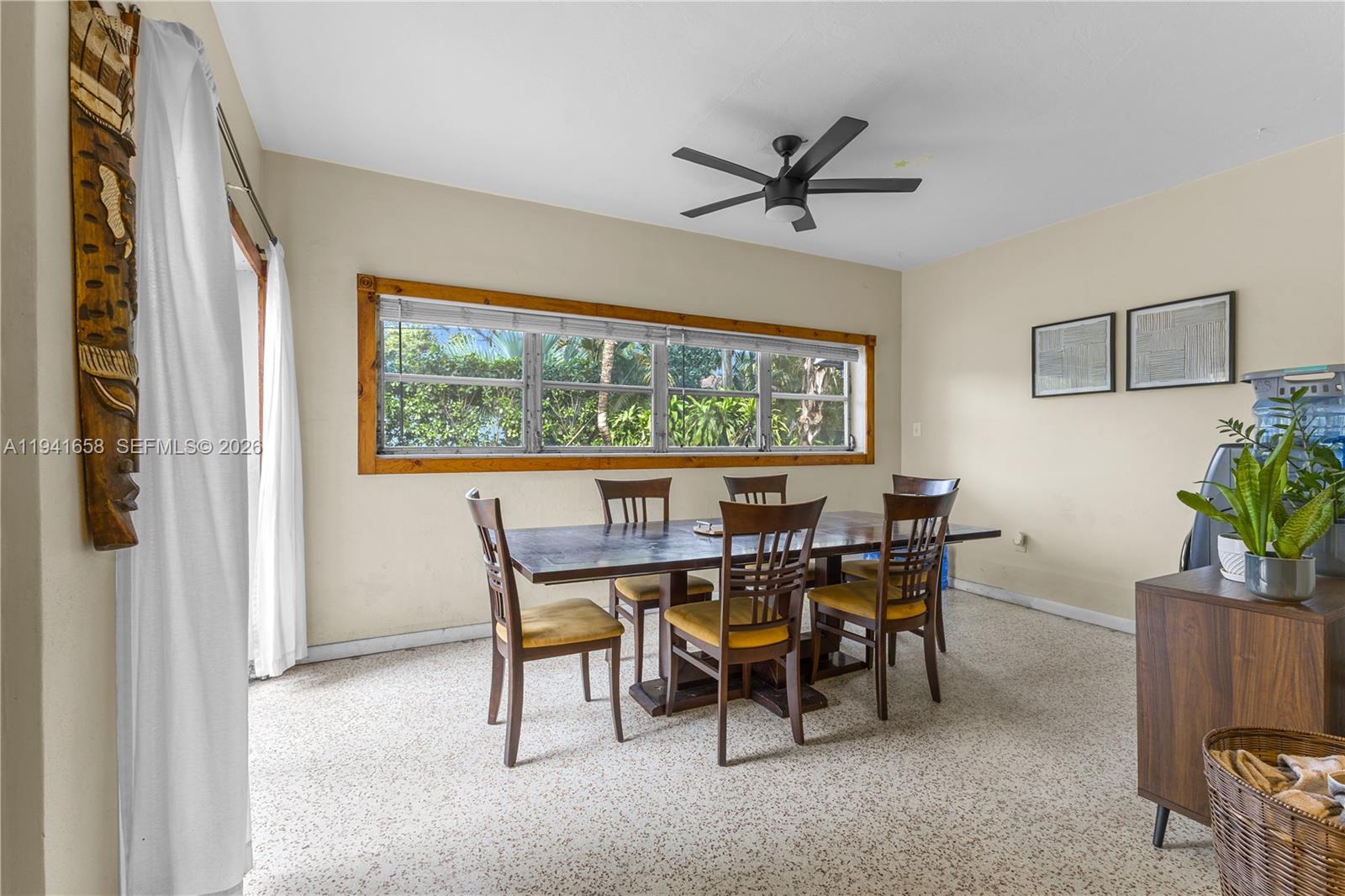 325 Bird Rd Coral Gables, FL 33146