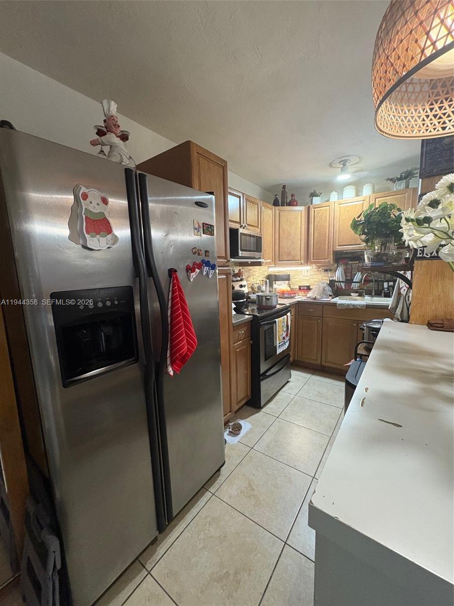 4444 SW 67th Ave #6 Miami, FL 33155