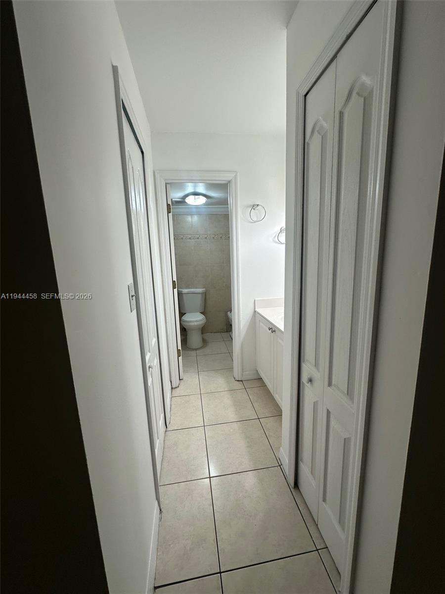 8401 NW 8th St #102 Miami, FL 33126