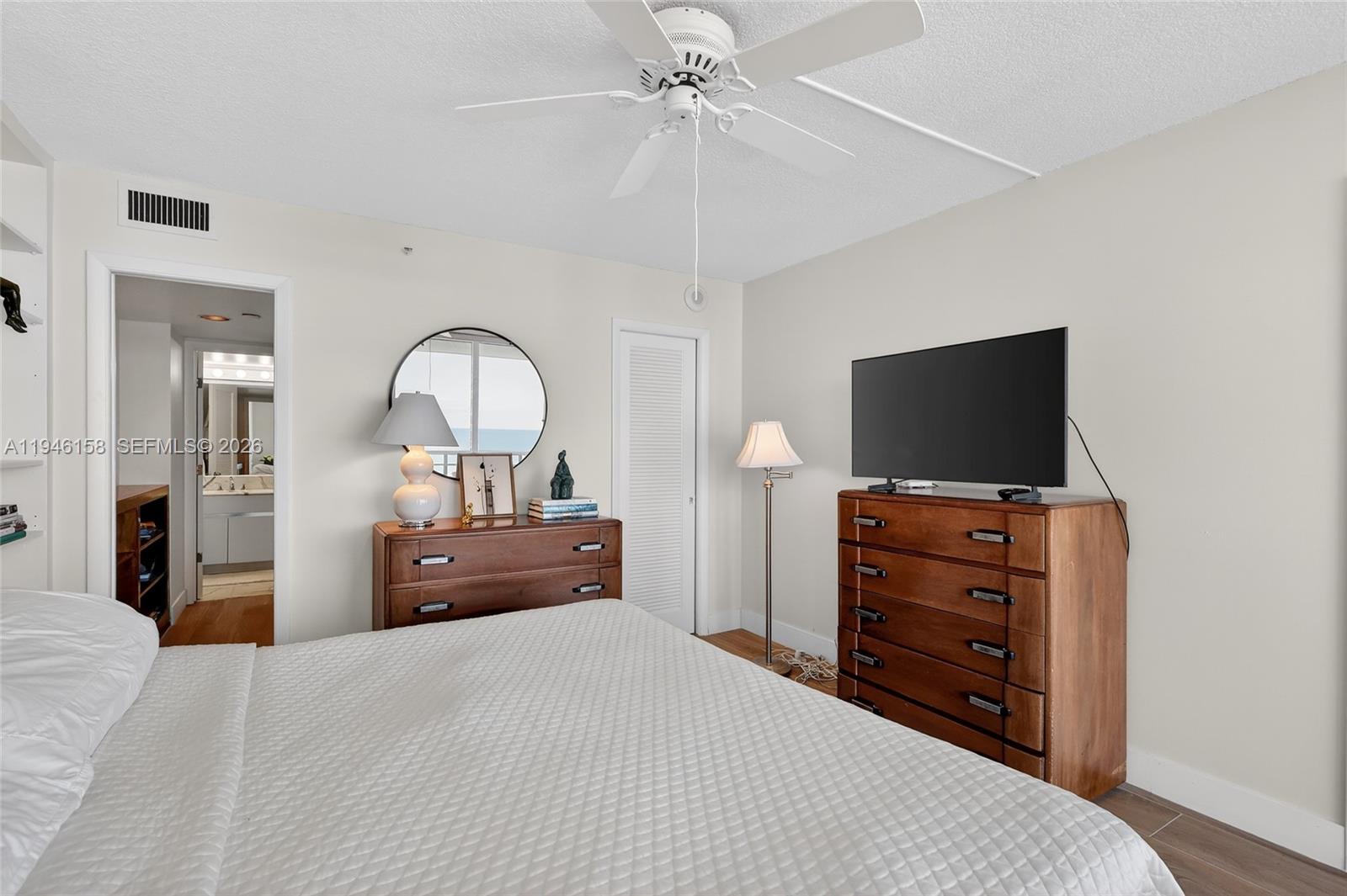 400 S Pointe Dr #1608 Miami Beach, FL 33139