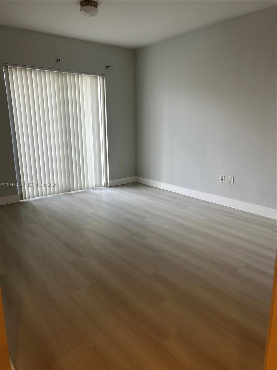 image Ten Aragon Condo13