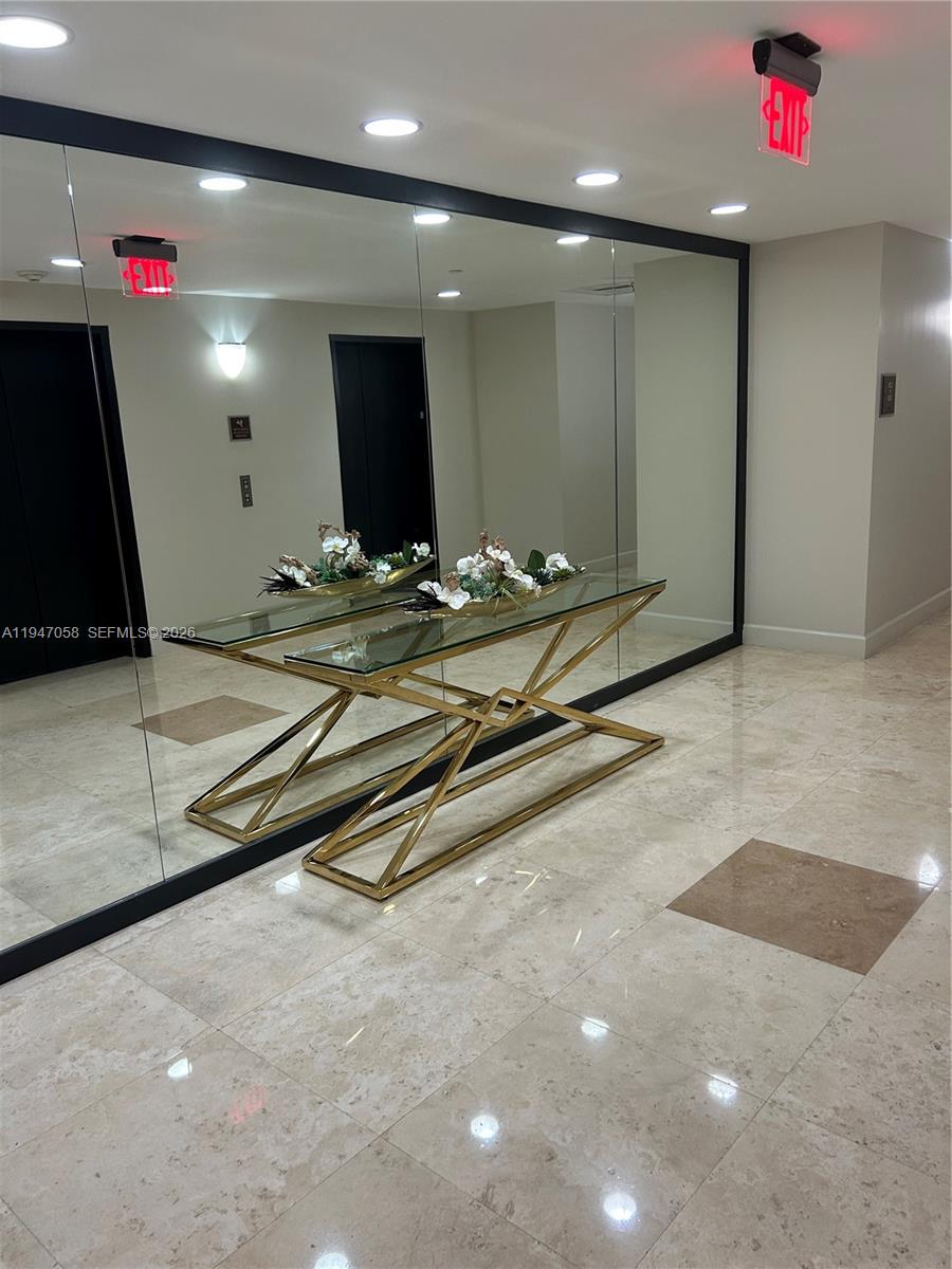 image Ten Aragon Condo3