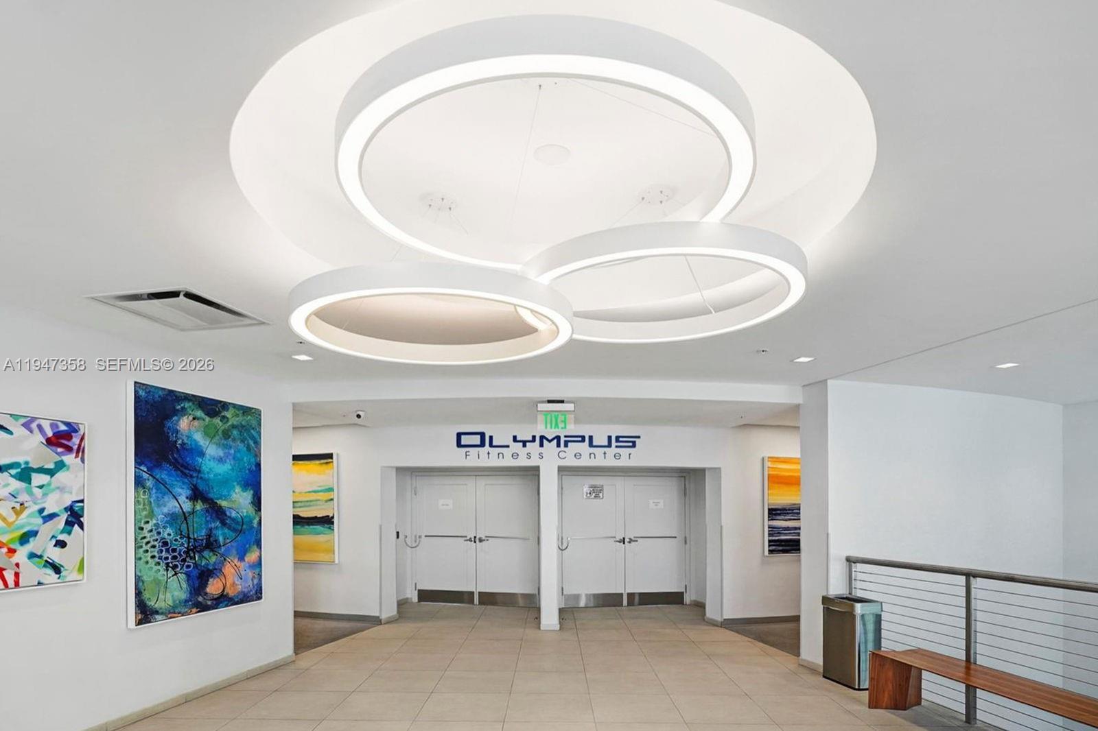 2500 Parkview Dr #2319 Hallandale Beach, FL 33009