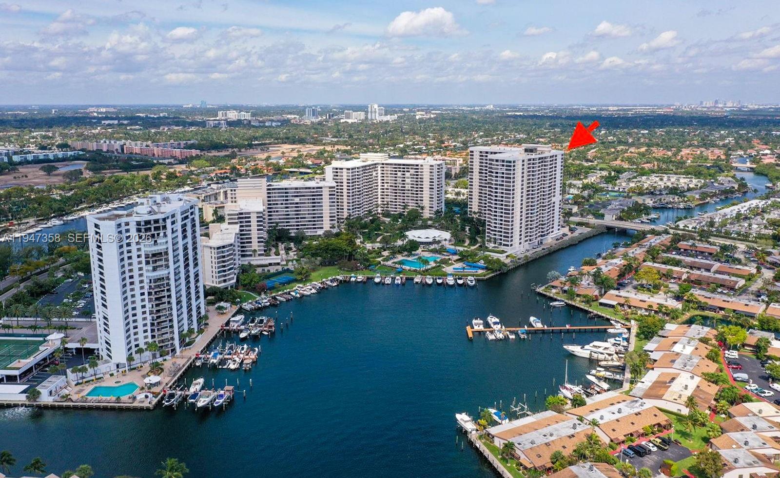 2500 Parkview Dr #2319 Hallandale Beach, FL 33009