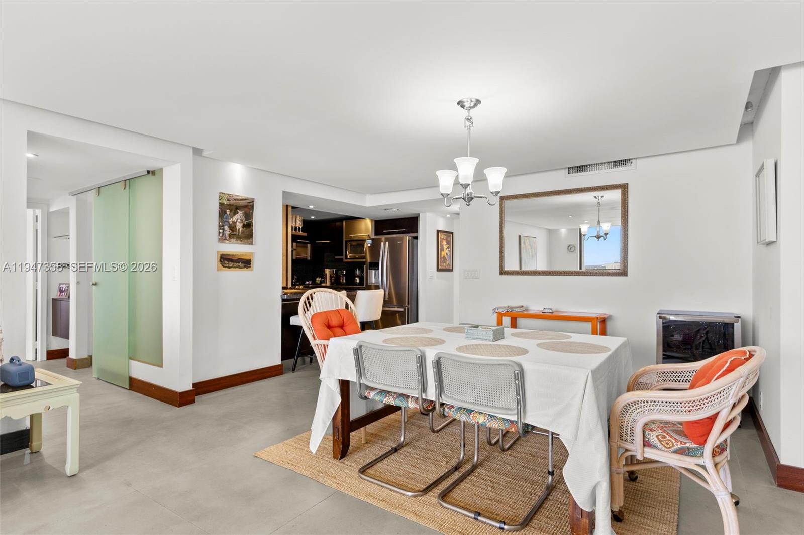 2500 Parkview Dr #2319 Hallandale Beach, FL 33009