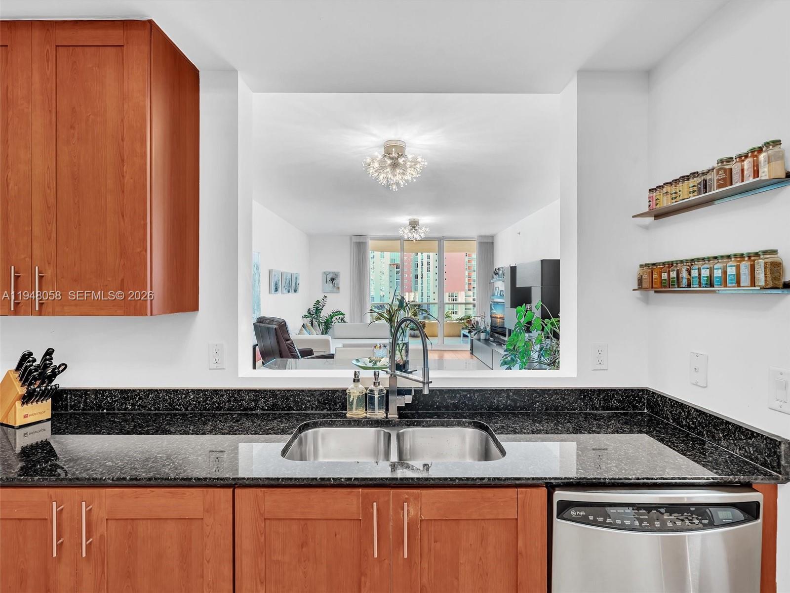 image Aventura Marina 18