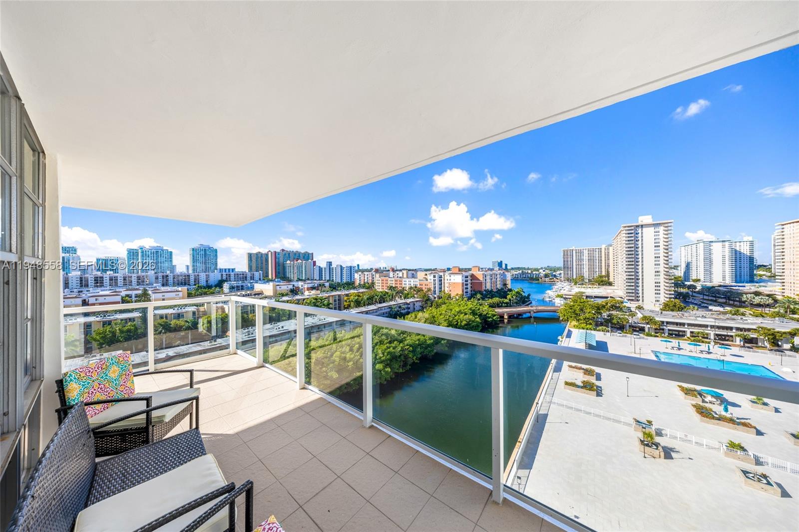 image Winston Towers 30021