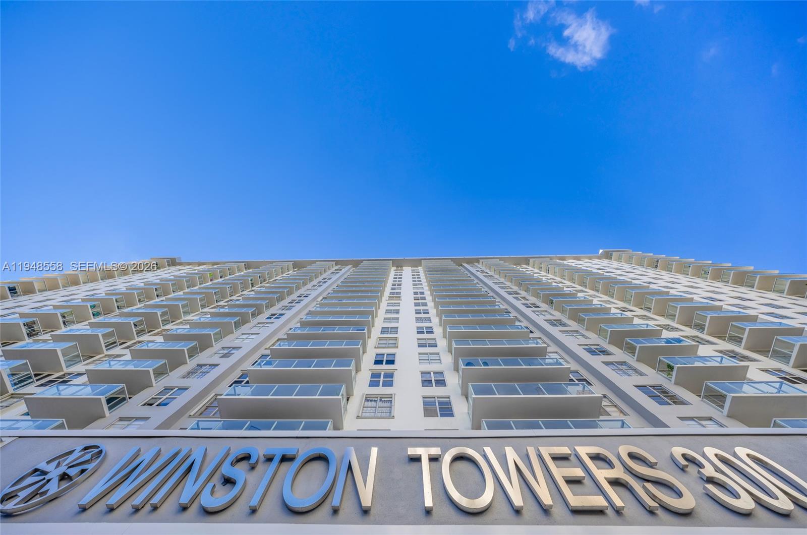 image Winston Towers 30028