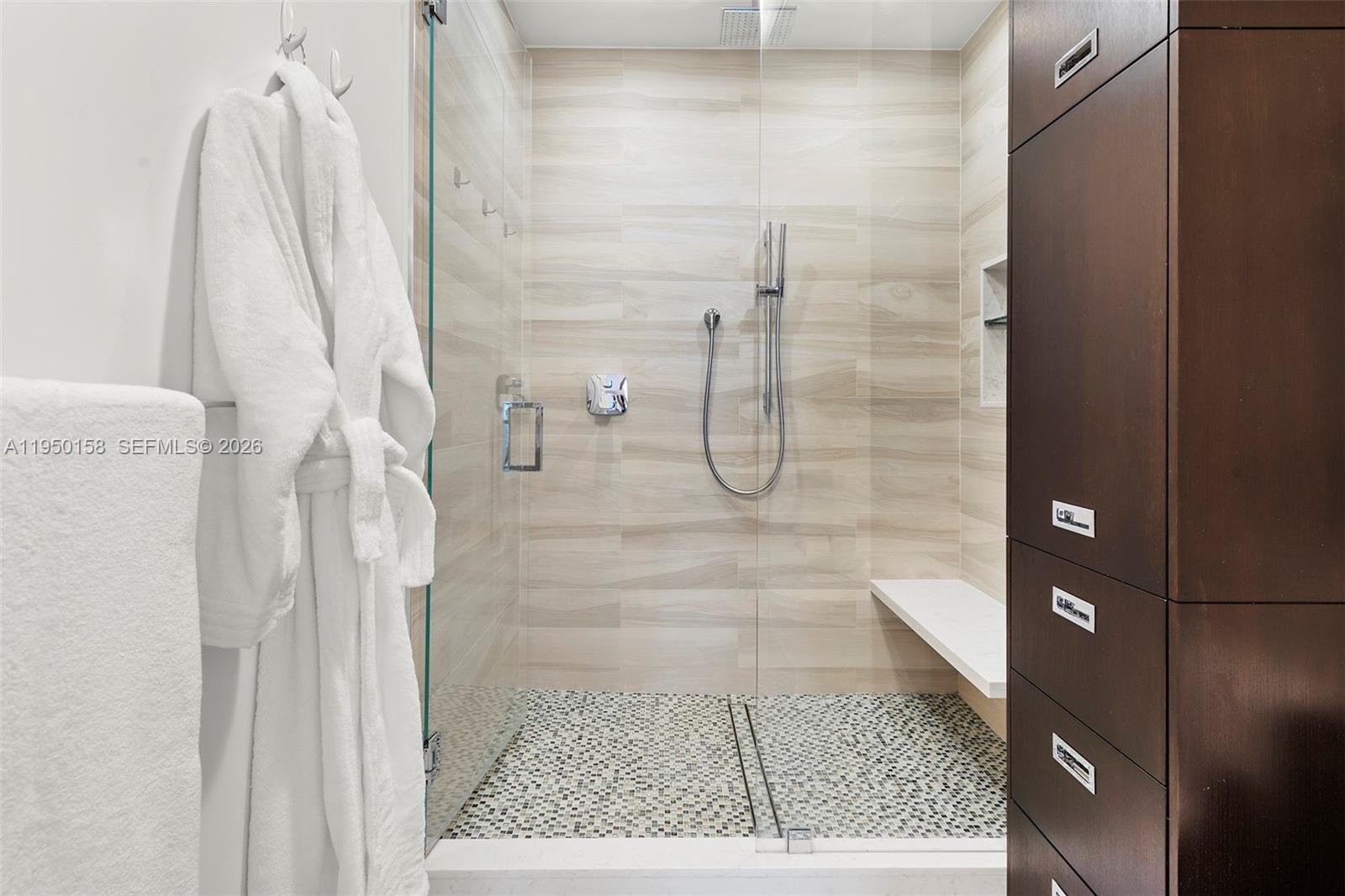 image Continuum On South Beach24