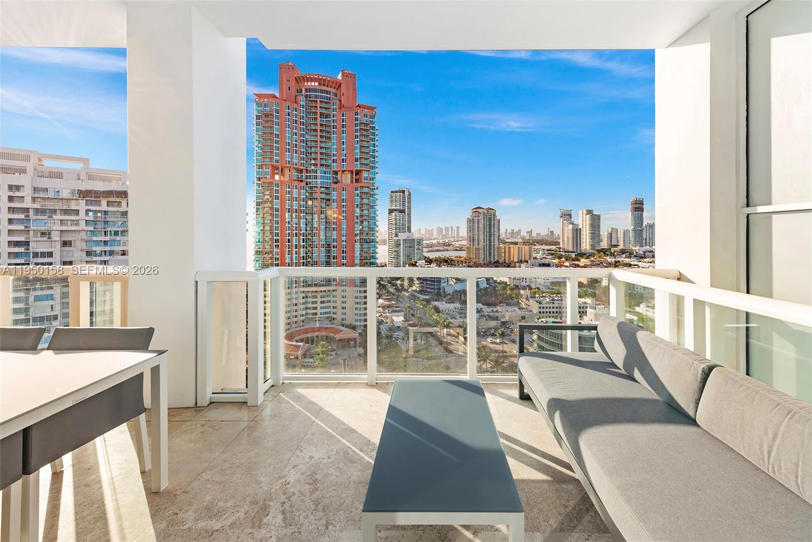 image Continuum On South Beach28