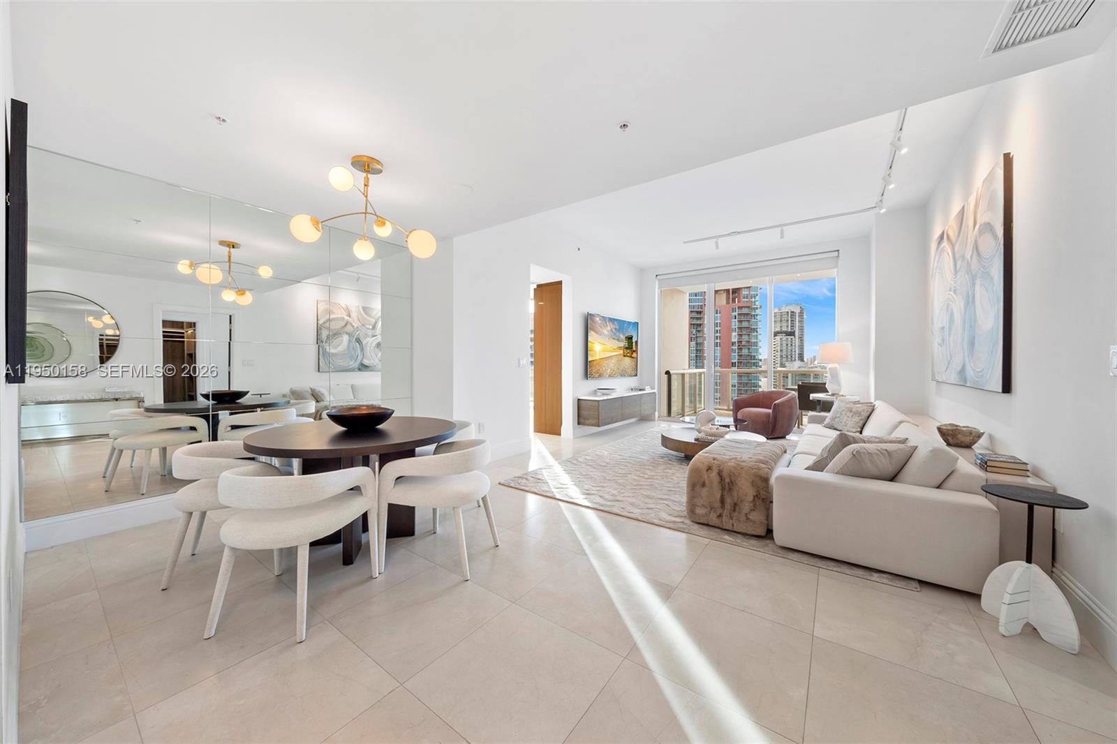 image Continuum On South Beach3