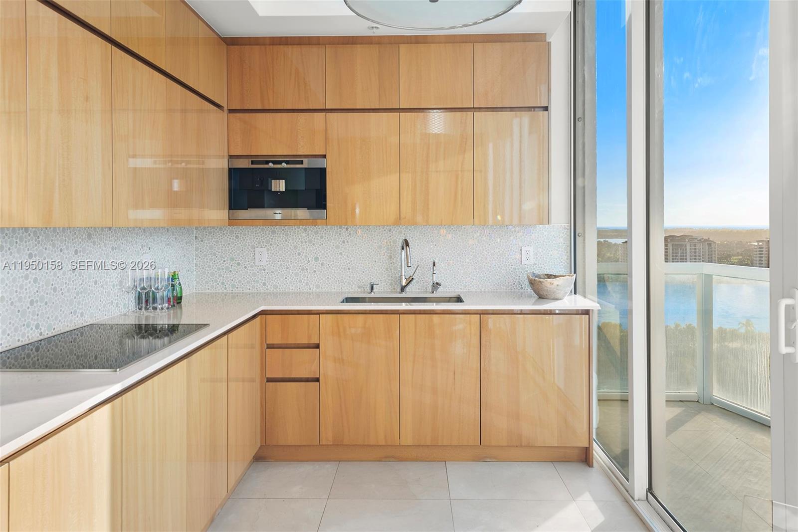 image Continuum On South Beach48