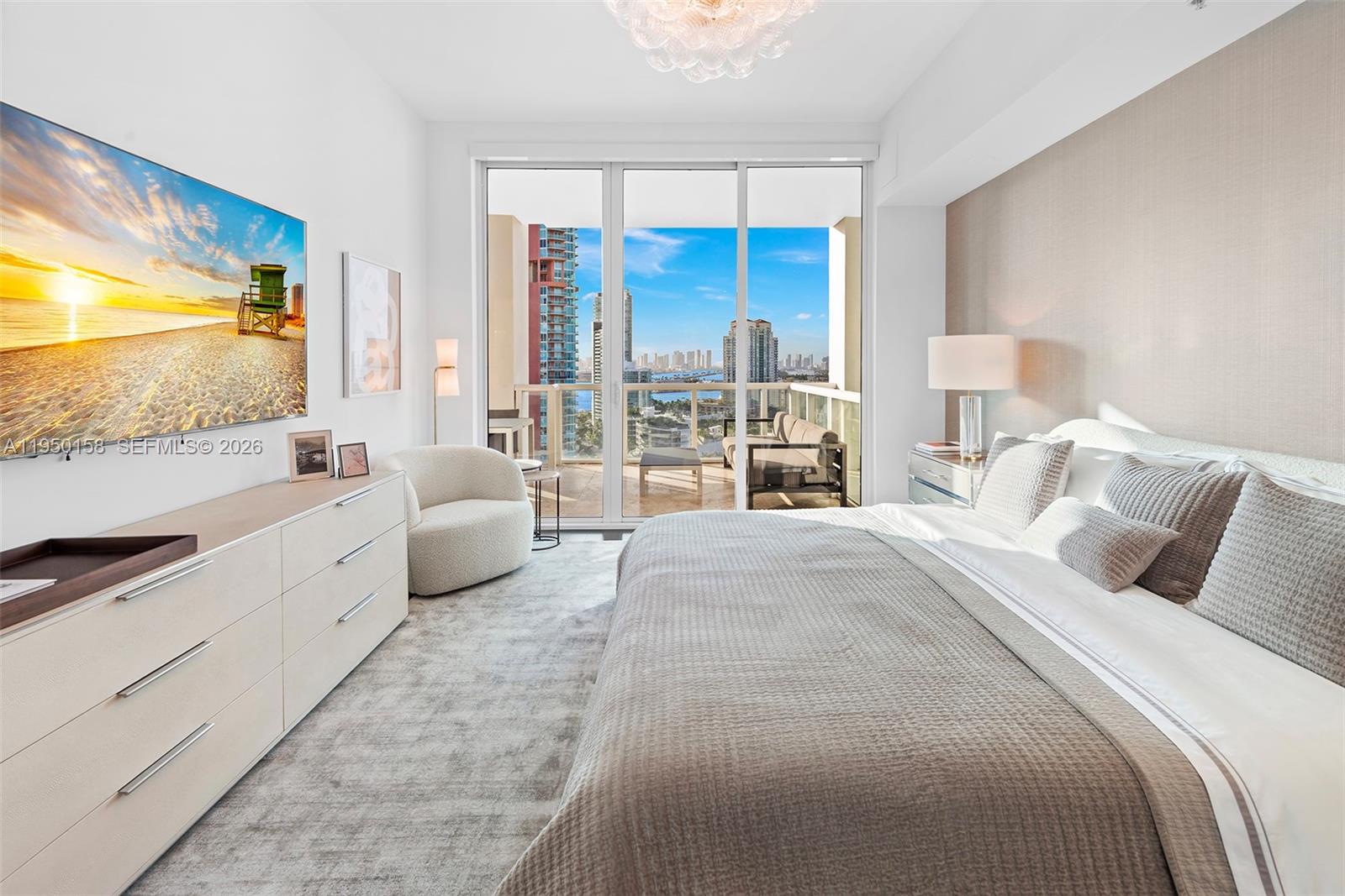 image Continuum On South Beach59