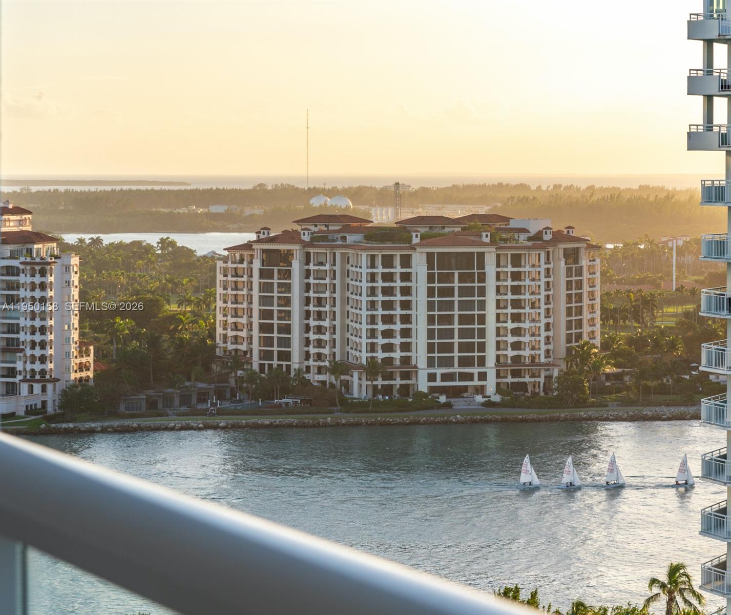 image Continuum On South Beach8