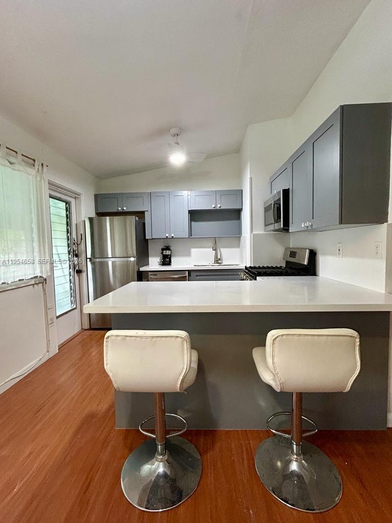 1080 98th St #10 Bay Harbor Islands, FL 33154