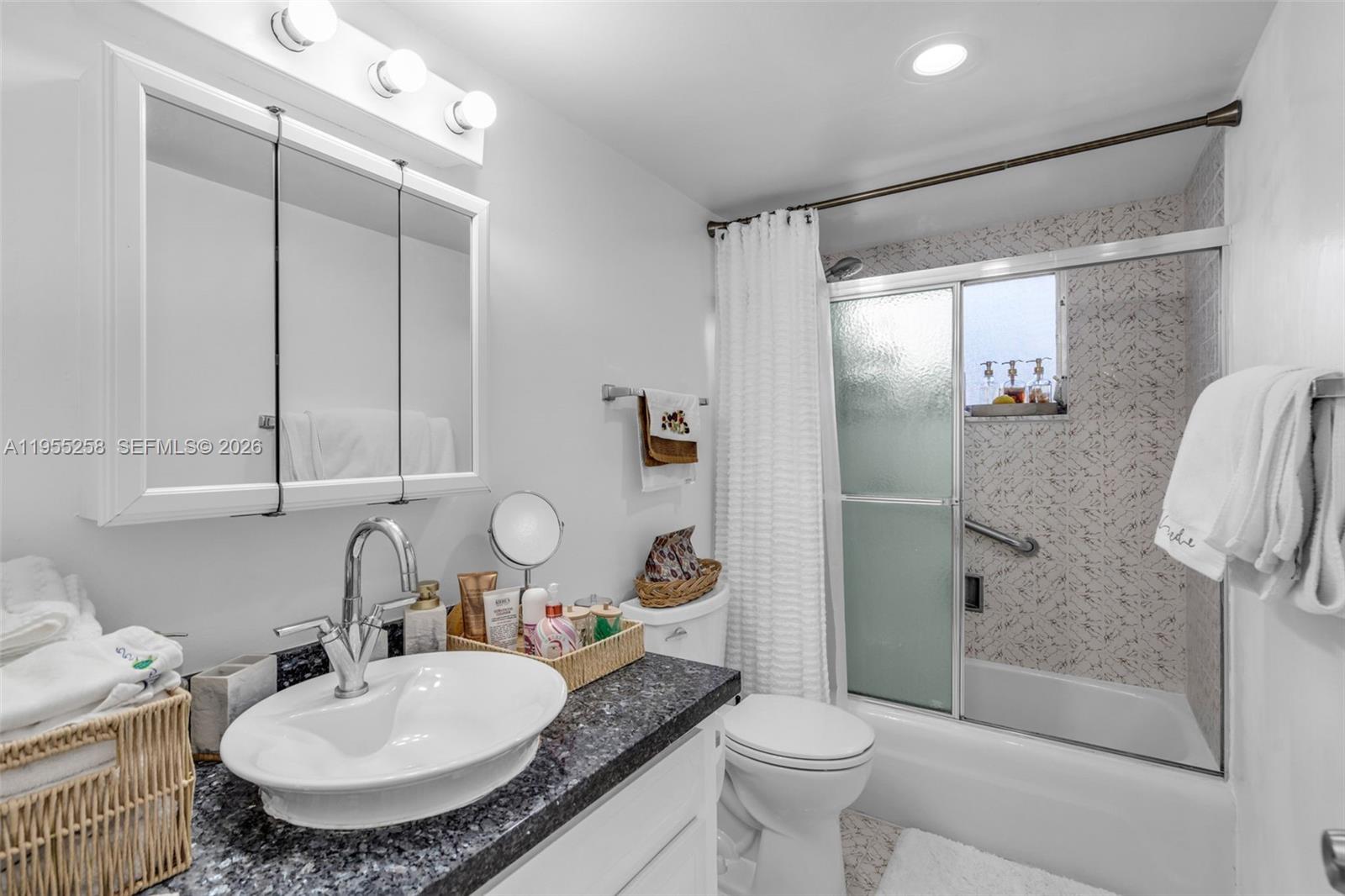 4000 NE 170th St #200 North Miami Beach, FL 33160