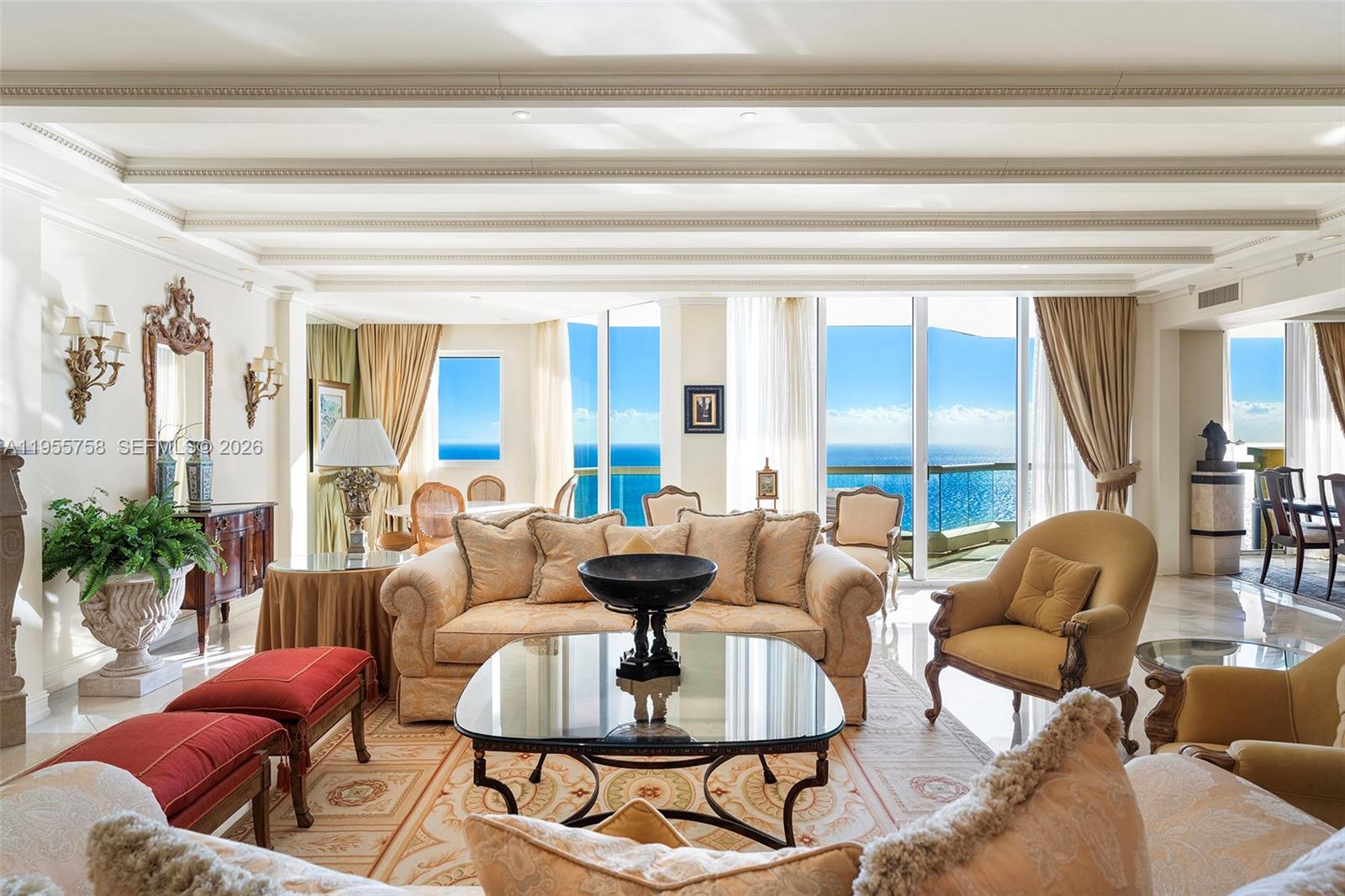 image Acqualina Residences10