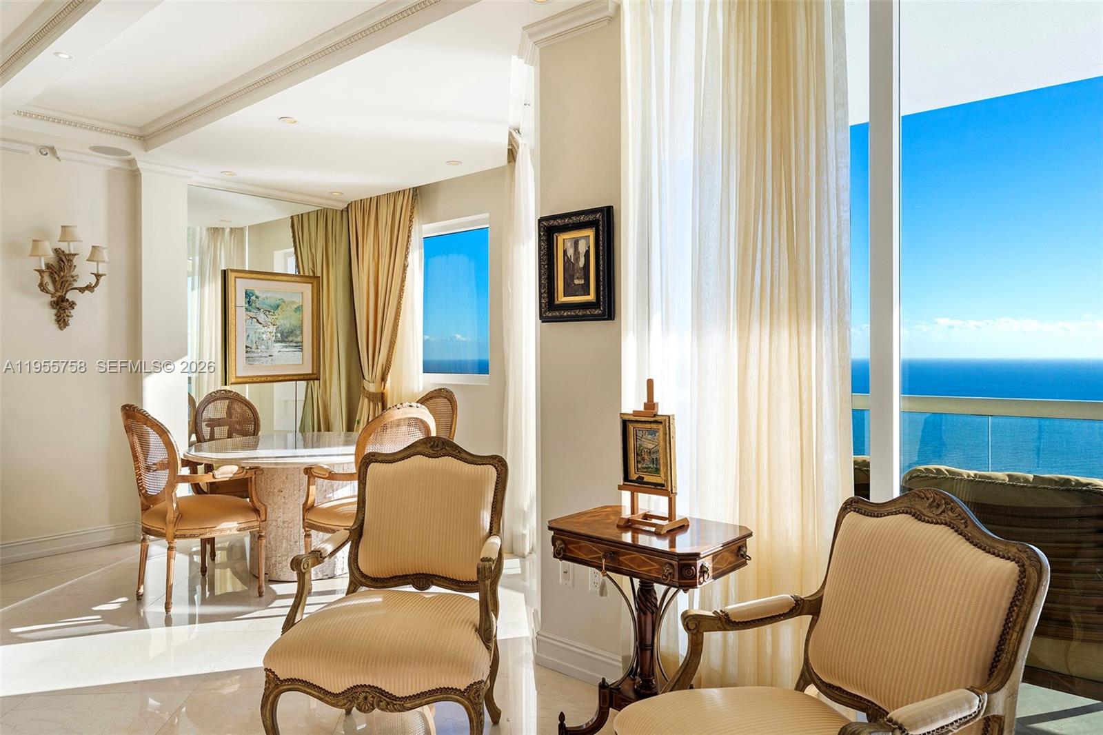 image Acqualina Residences12