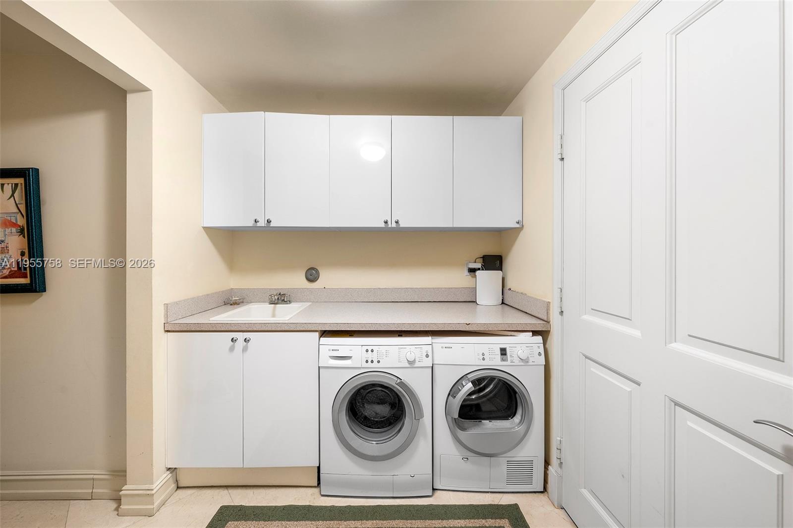 image Acqualina Residences48