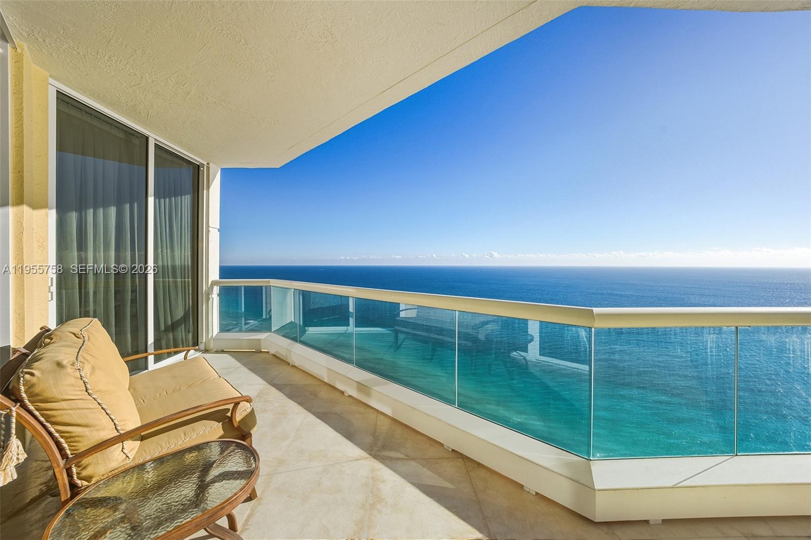 image Acqualina Residences51