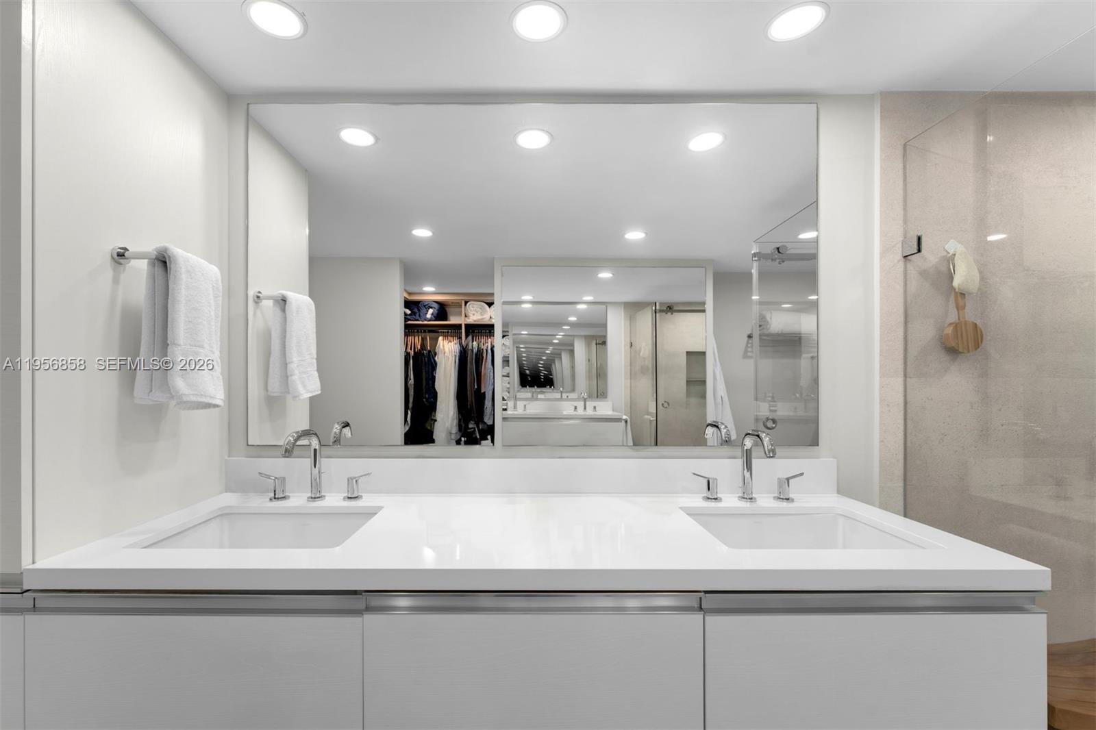 image Sunset Harbour North12