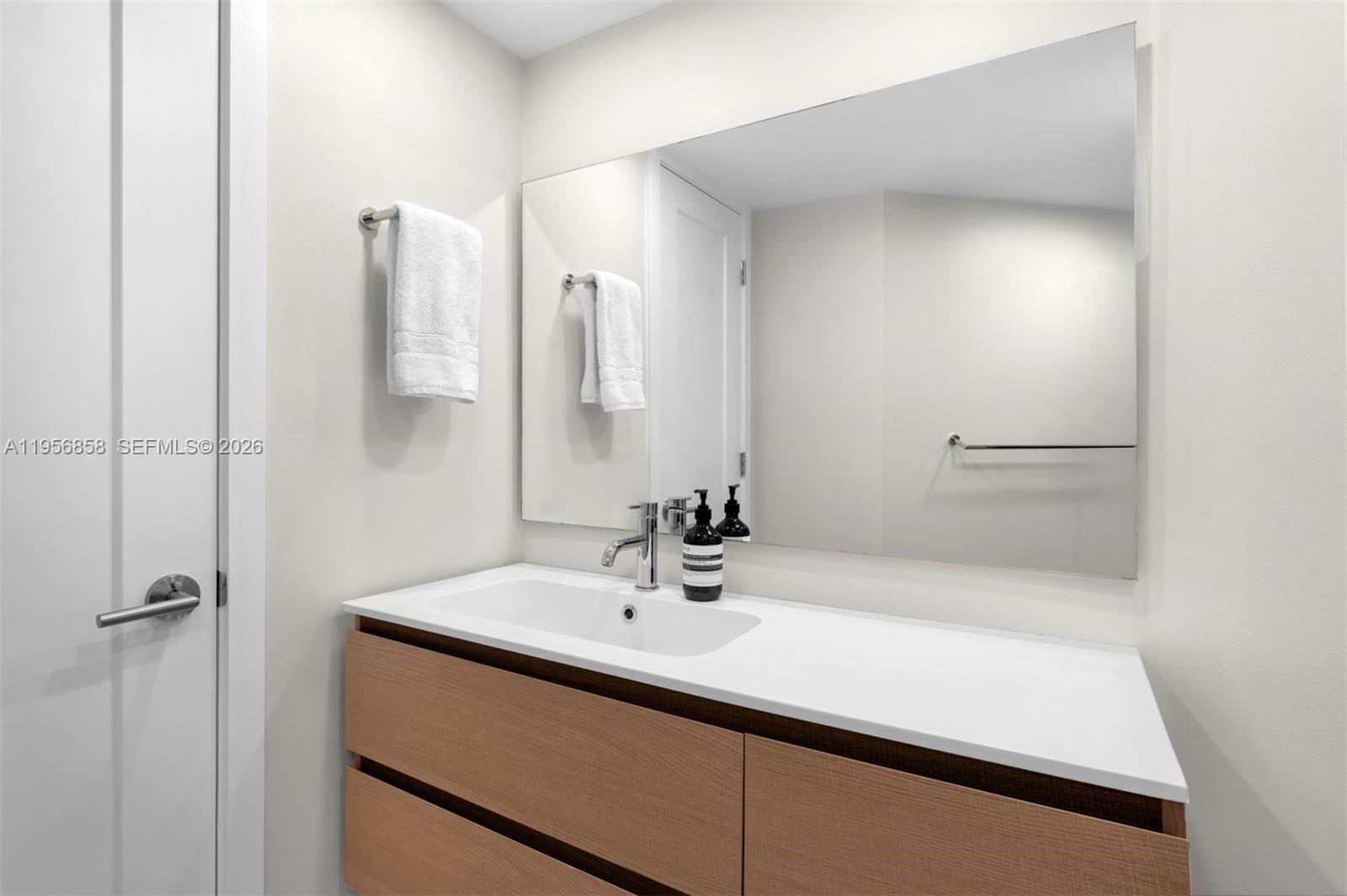 image Sunset Harbour North16