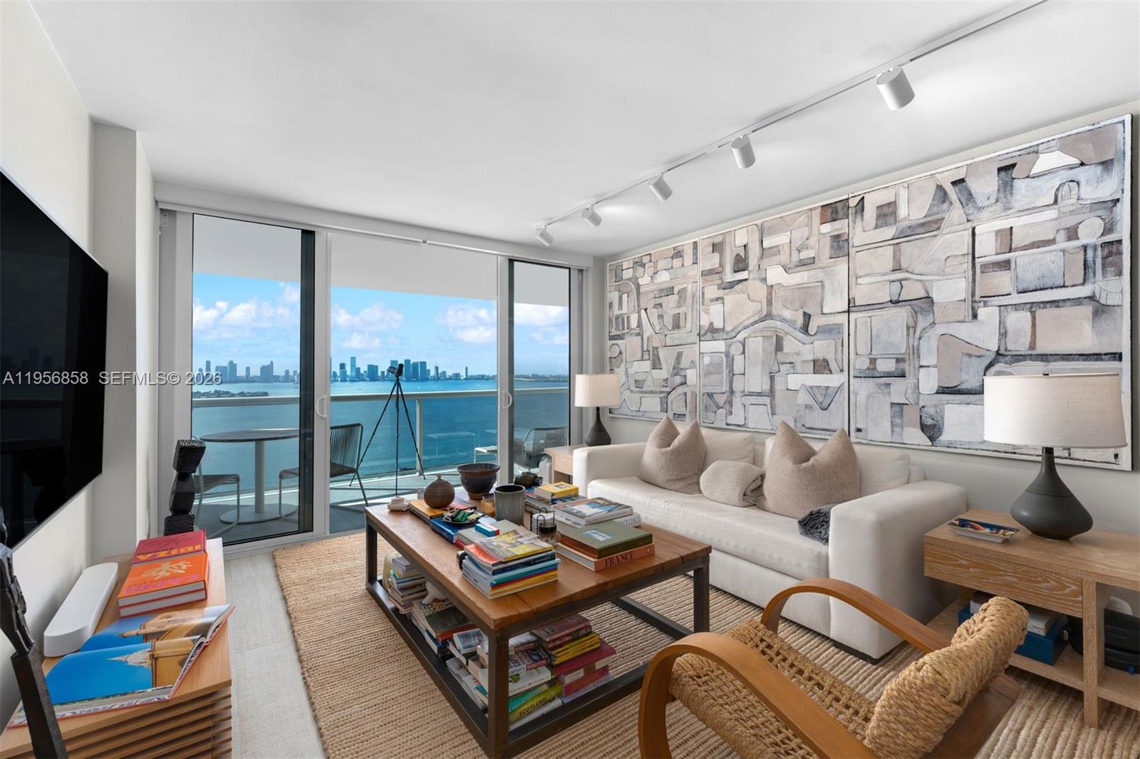 image Sunset Harbour North17