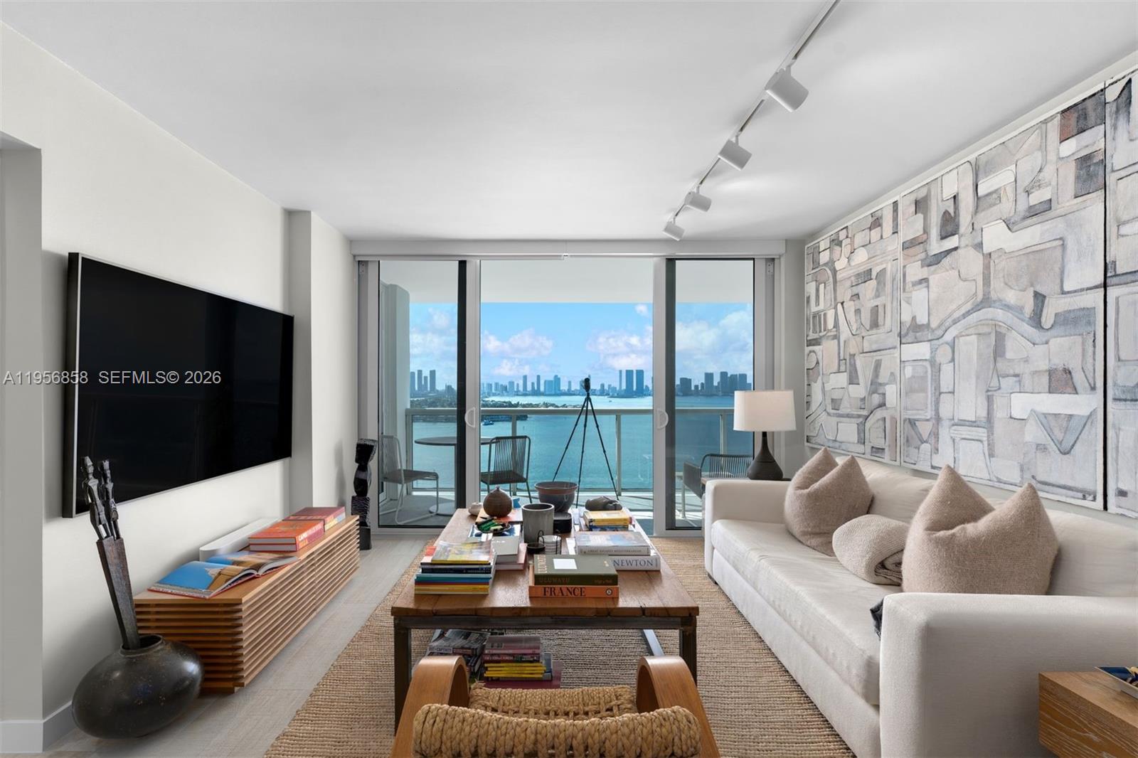 image Sunset Harbour North1