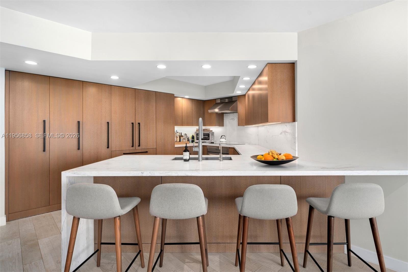 image Sunset Harbour North4