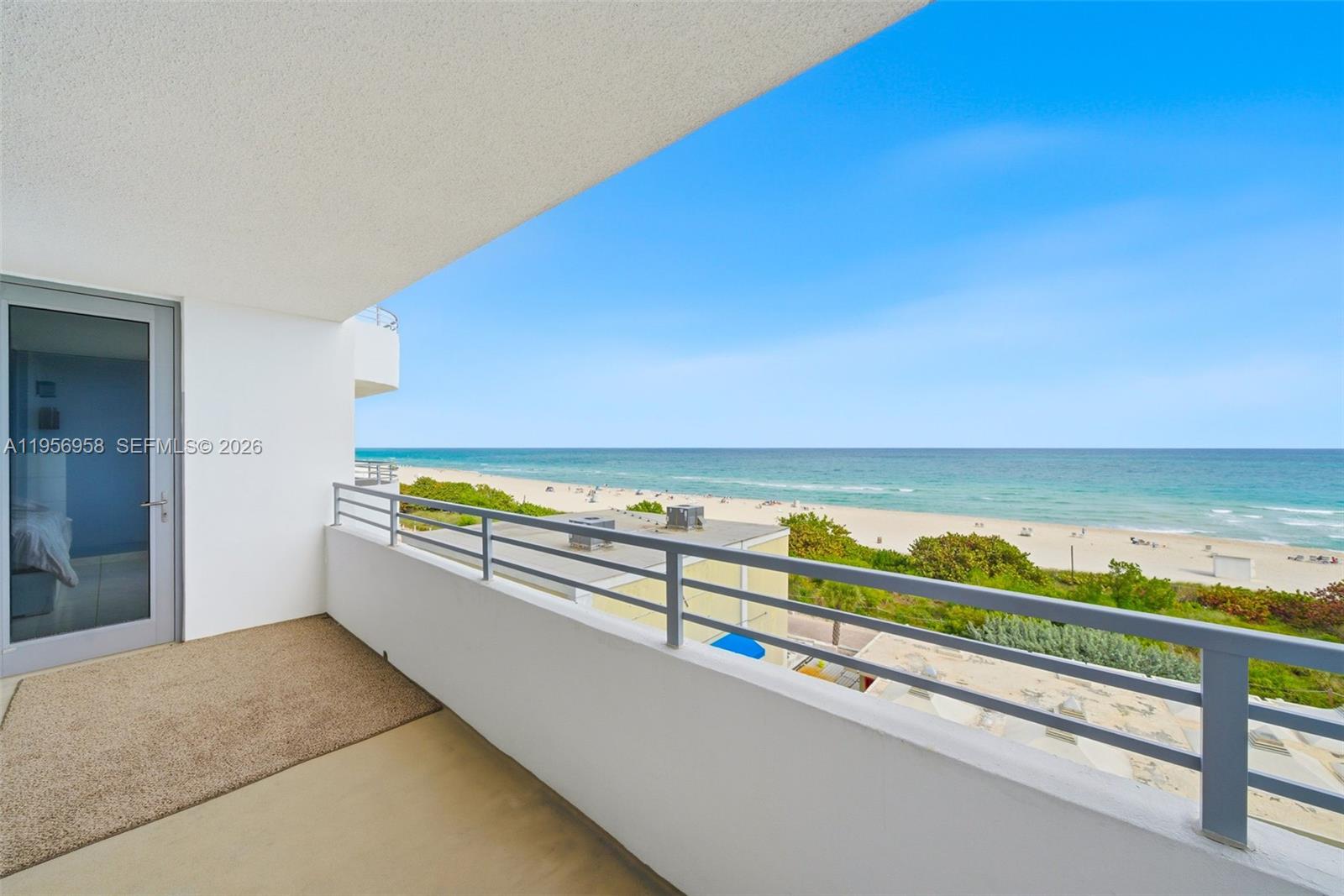 5555 Collins Ave #6E Miami Beach, FL 33140