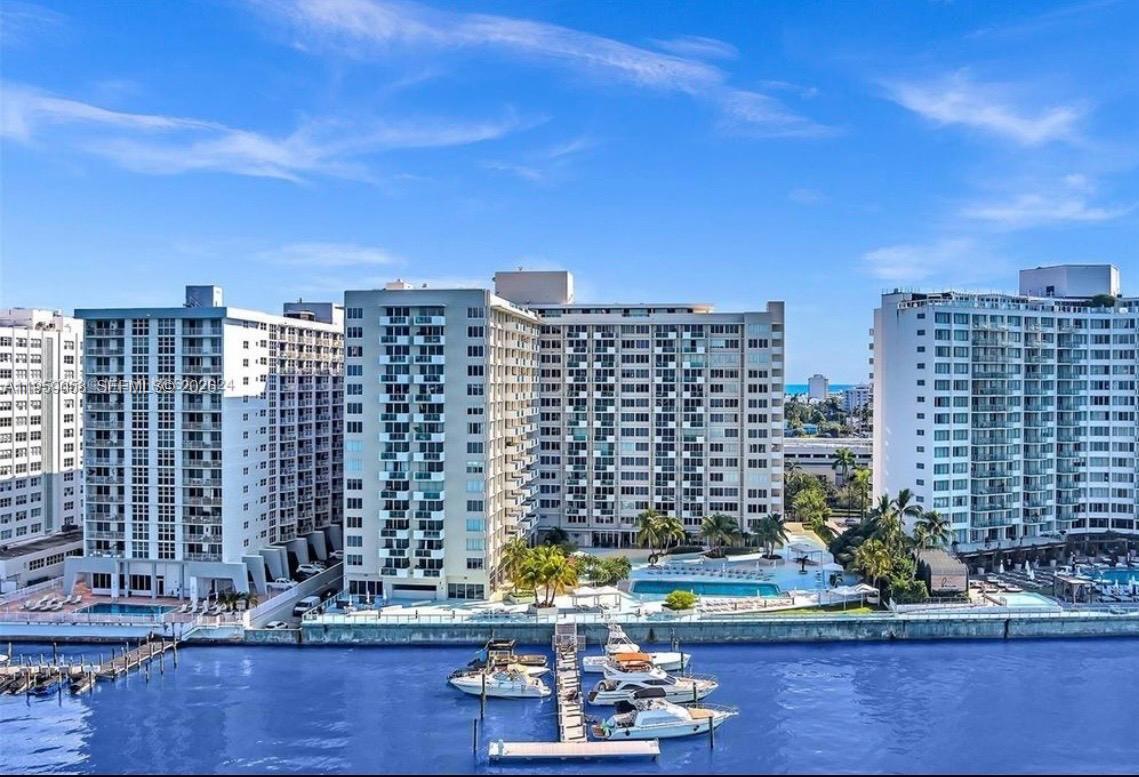 image Mirador 1200 (North Tower)21