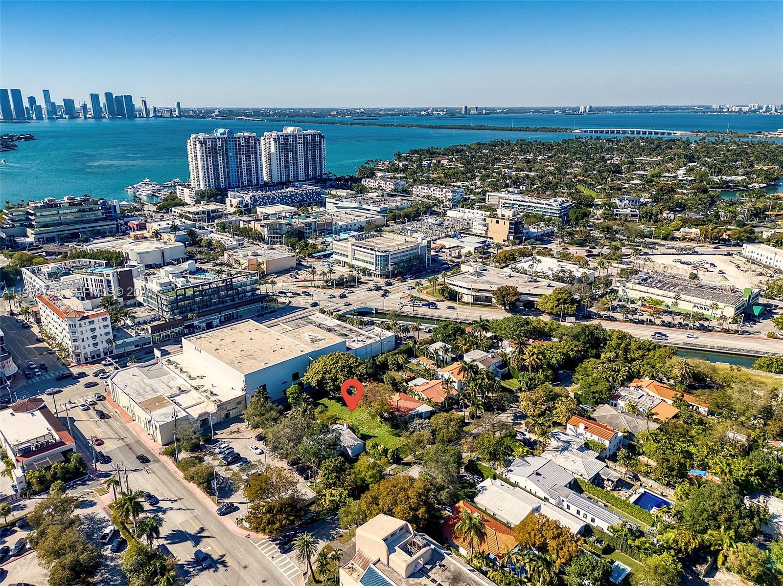 1728 Lenox Ave Miami Beach, FL 33139