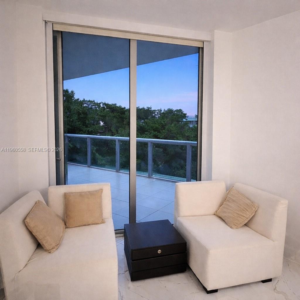 17301 Biscayne Blvd #206 North Miami Beach, FL 33160