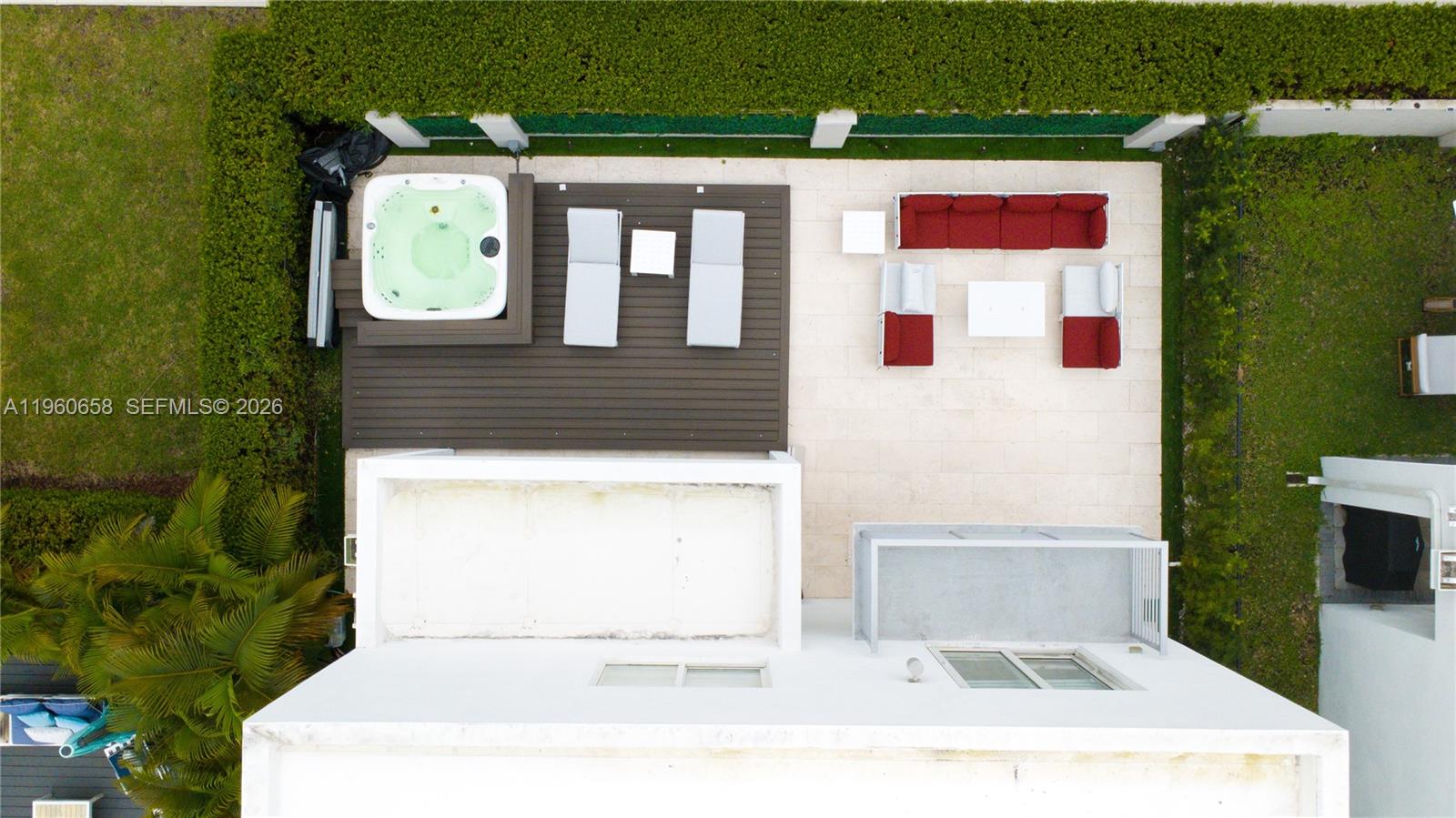 10366 NW 68th Ter Doral, FL 33178