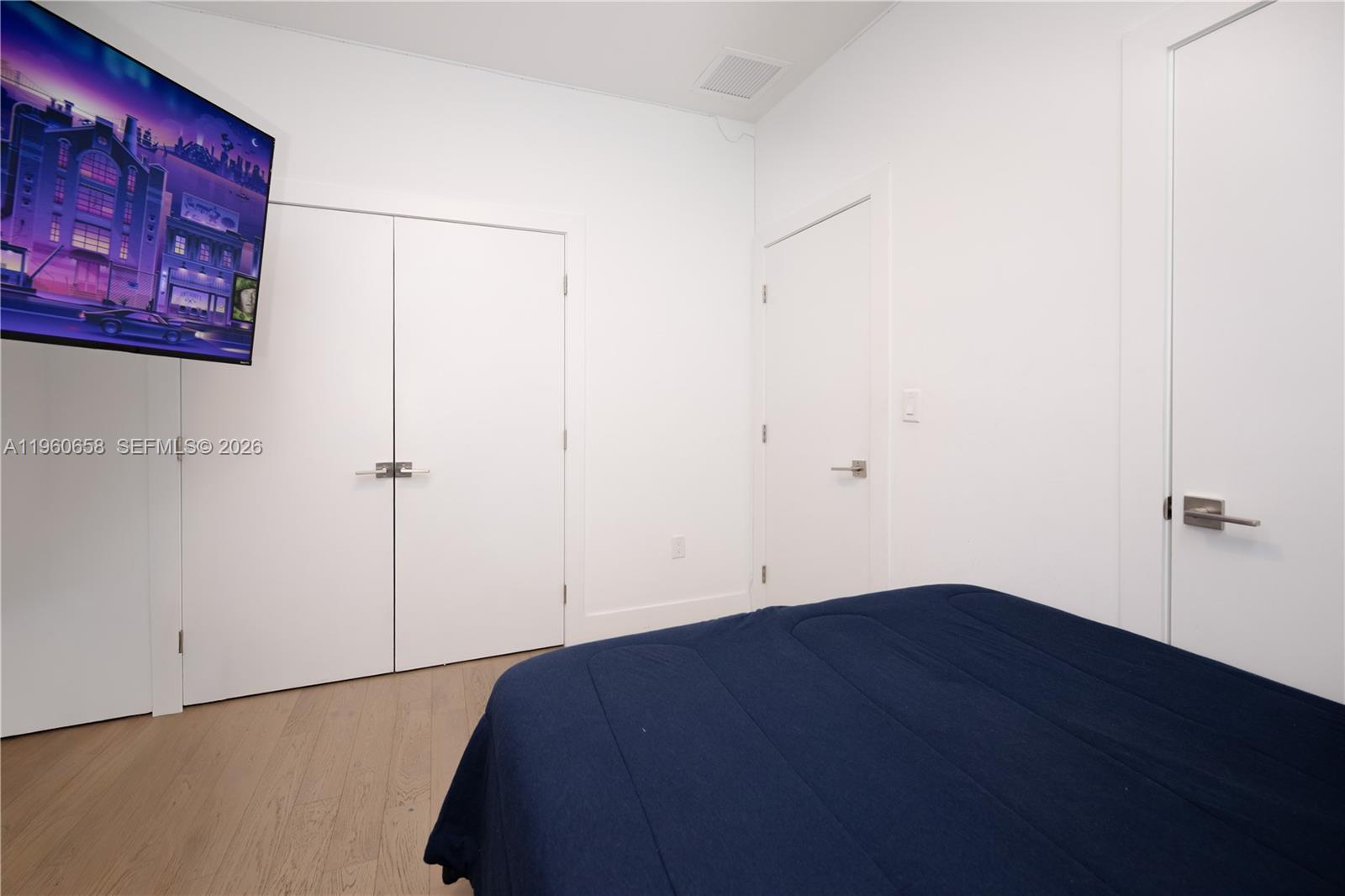 10366 NW 68th Ter Doral, FL 33178