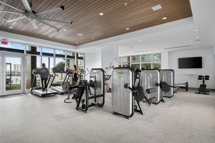 330 Sunny Isles Blvd #5-907 Sunny Isles Beach, FL 33160