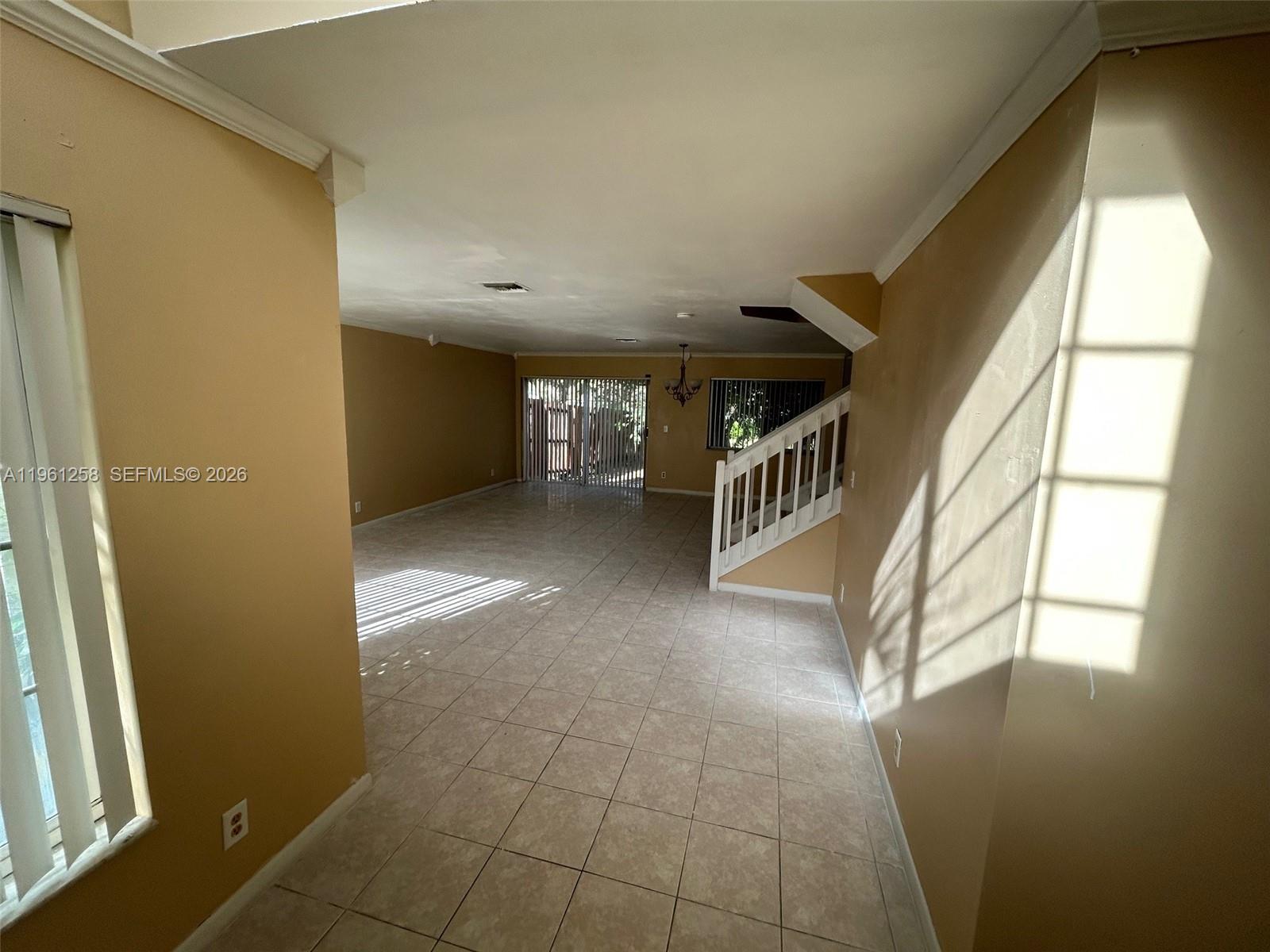 8801 SW 9th Ct Pembroke Pines, FL 33025