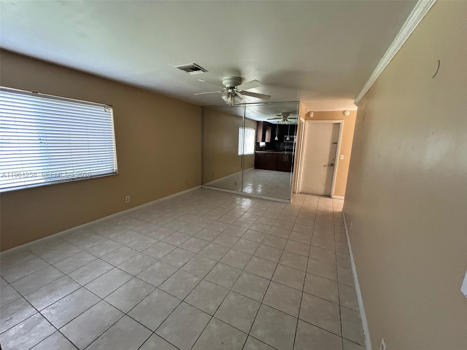 8801 SW 9th Ct Pembroke Pines, FL 33025