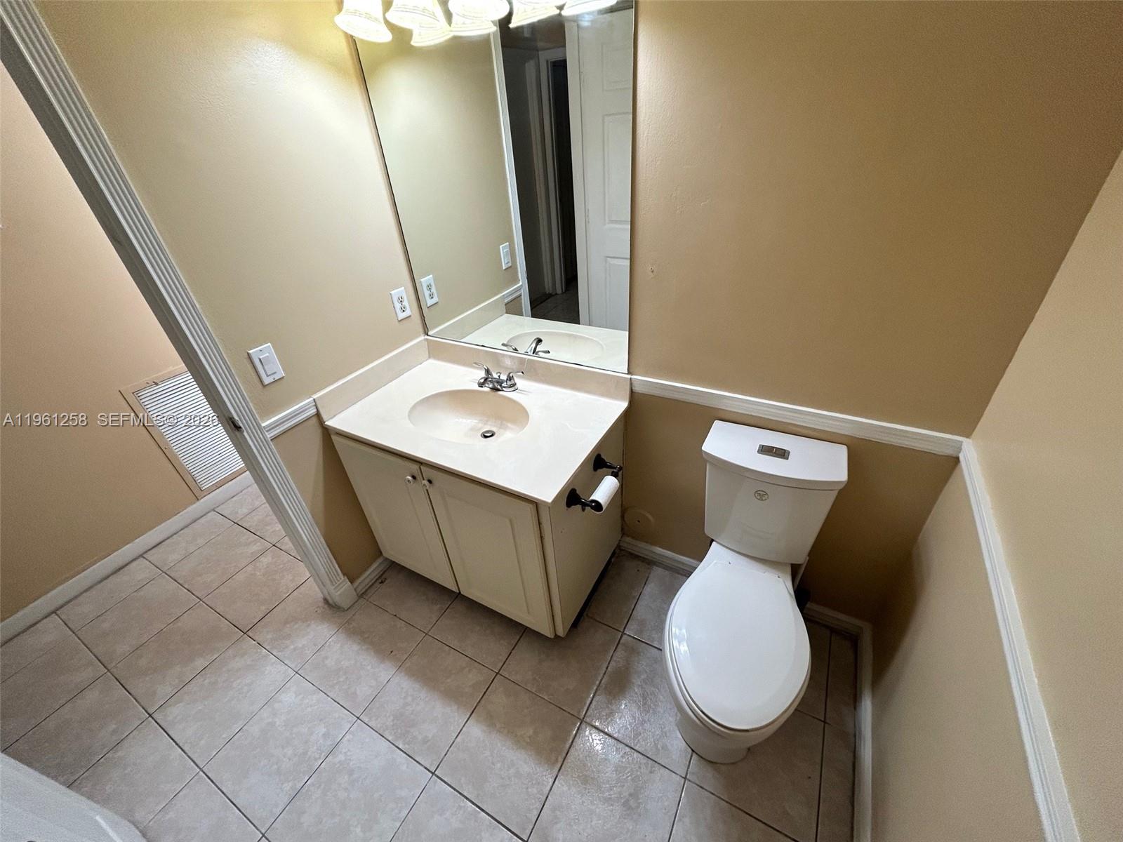 8801 SW 9th Ct Pembroke Pines, FL 33025