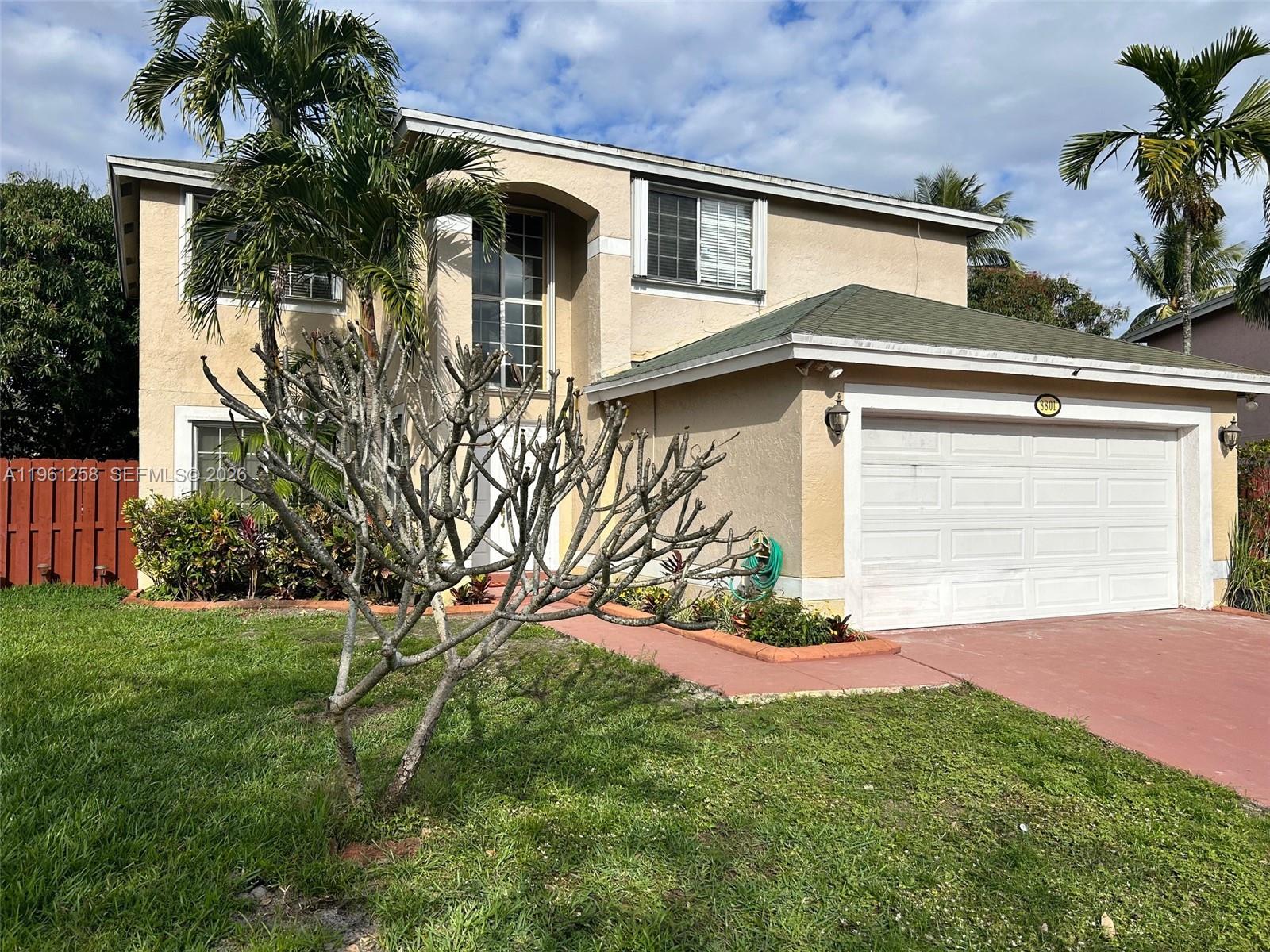 8801 SW 9th Ct Pembroke Pines, FL 33025