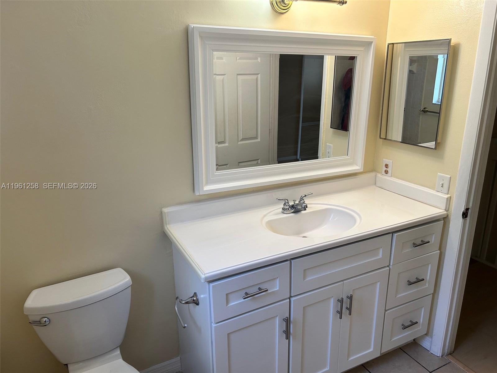 8801 SW 9th Ct Pembroke Pines, FL 33025