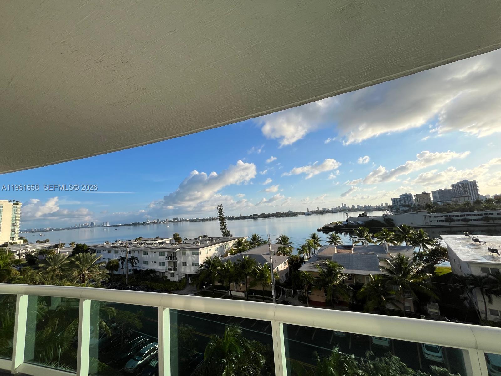 7910 Harbor Is Dr #608 North Bay Village, FL 33141