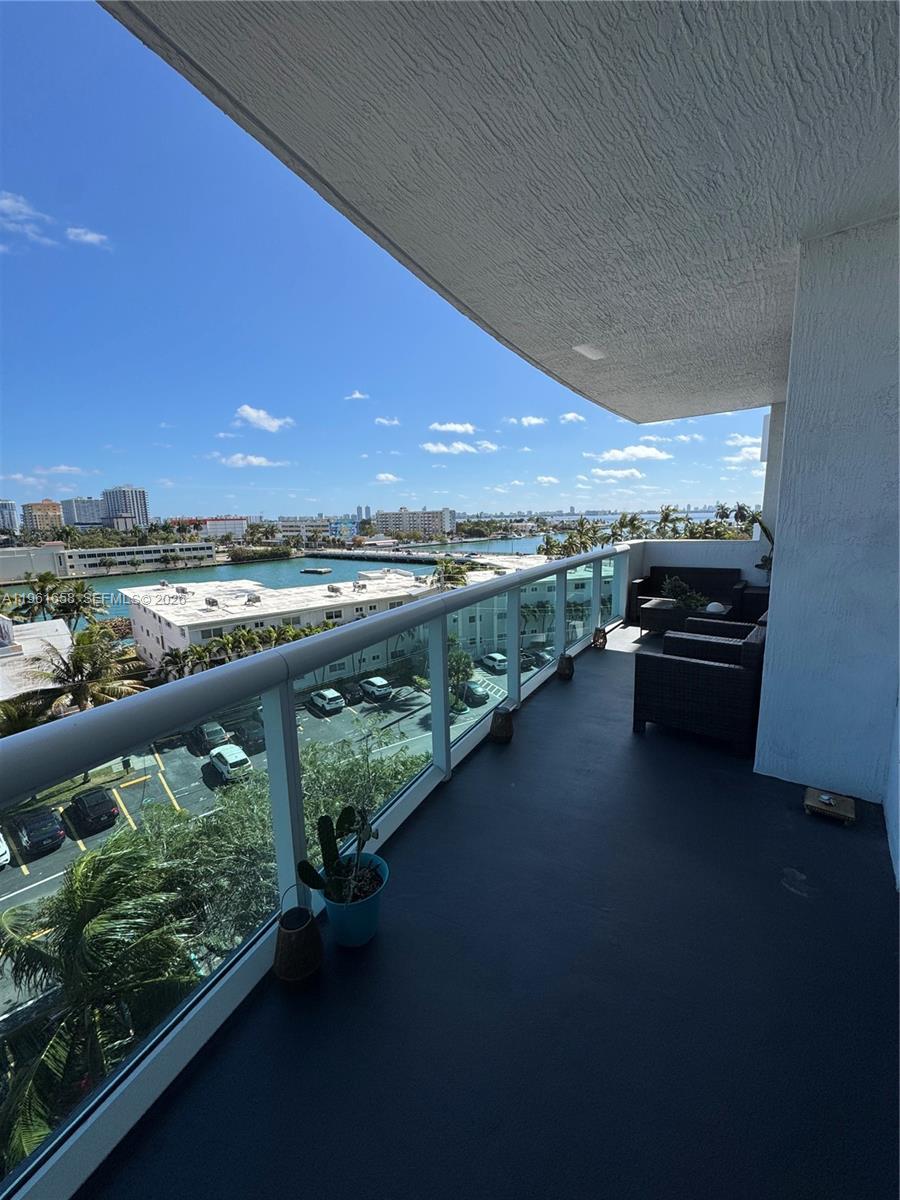 7910 Harbor Is Dr #608 North Bay Village, FL 33141