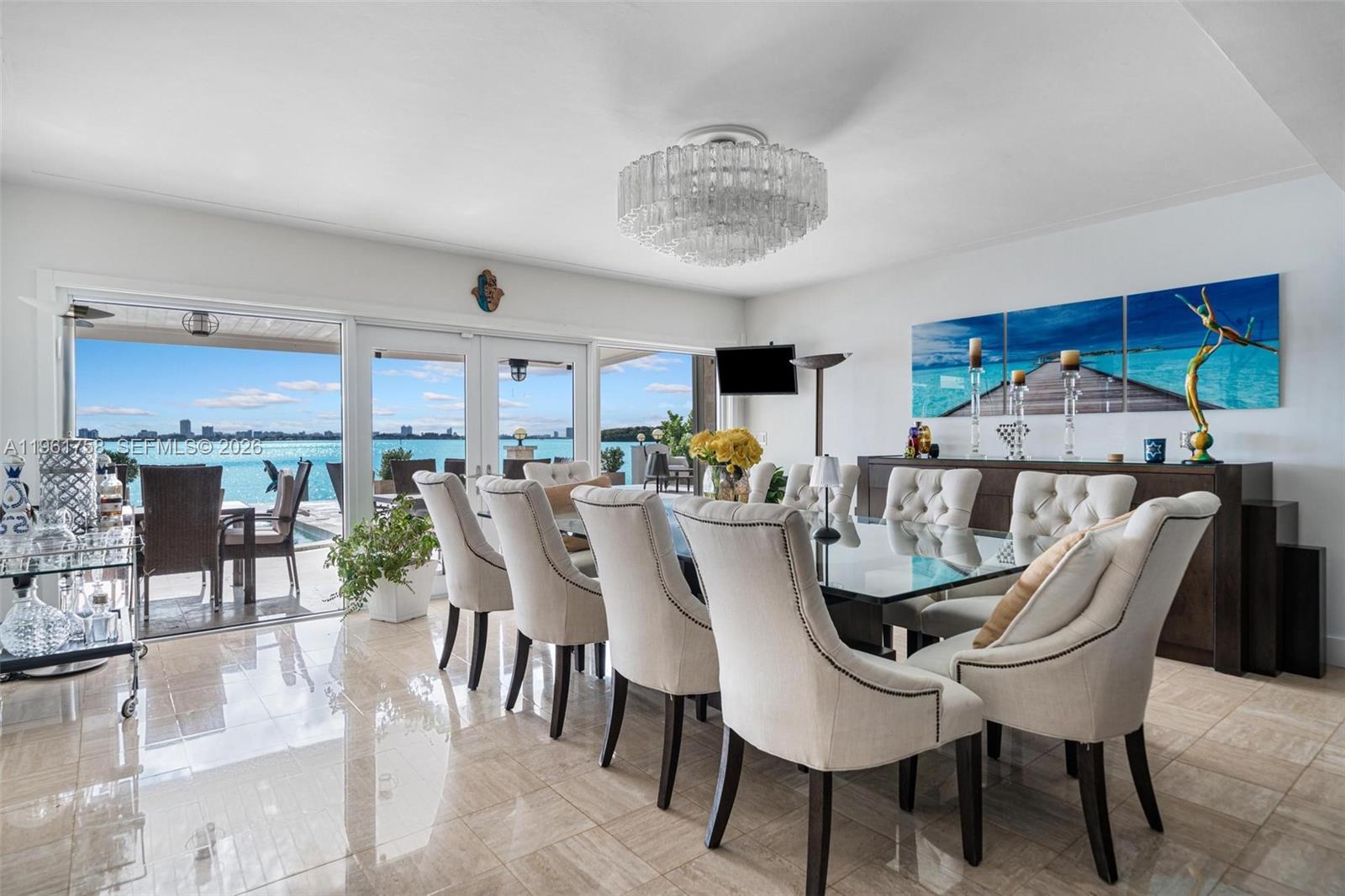 1990 NE 119th Rd North Miami, FL 33181