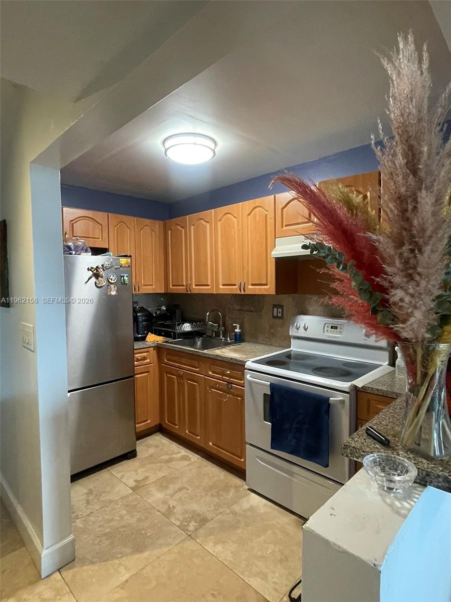 12500 NE 15th Ave #512 North Miami, FL 33161