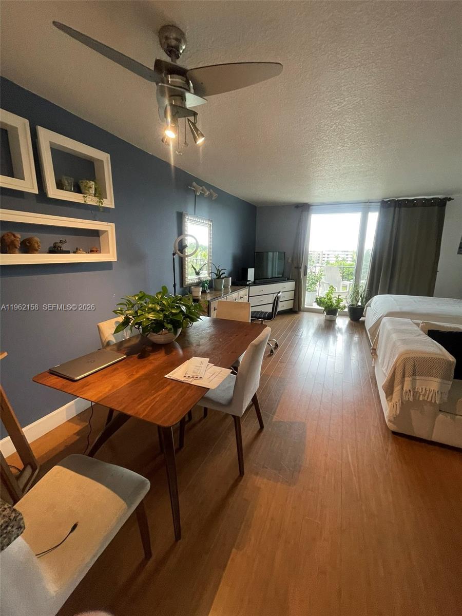 12500 NE 15th Ave #512 North Miami, FL 33161