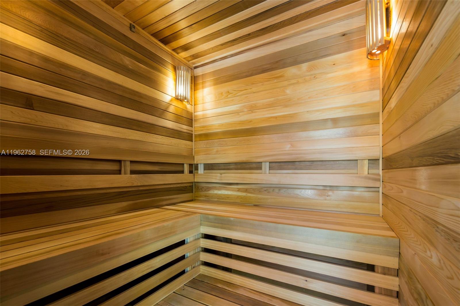 290 NW 48th St Miami, FL 33127