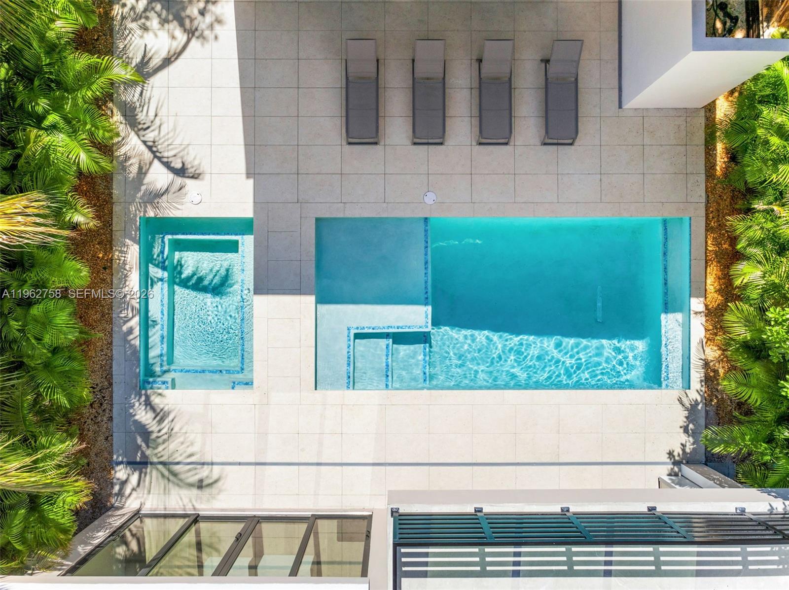 290 NW 48th St Miami, FL 33127