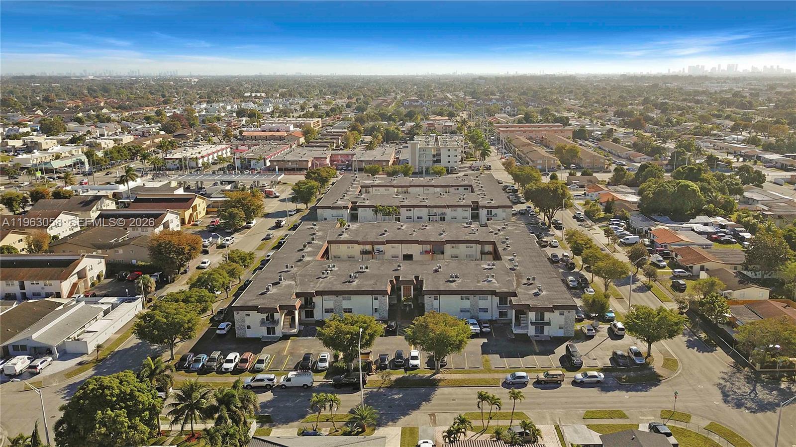 1275 W 35th St #45B Hialeah, FL 33012